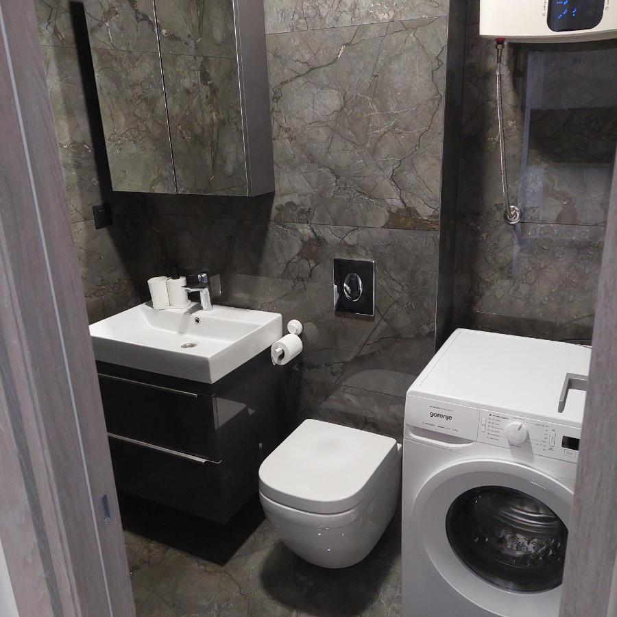 Apartment Paola With Free Private Parking Place Split Exterior photo